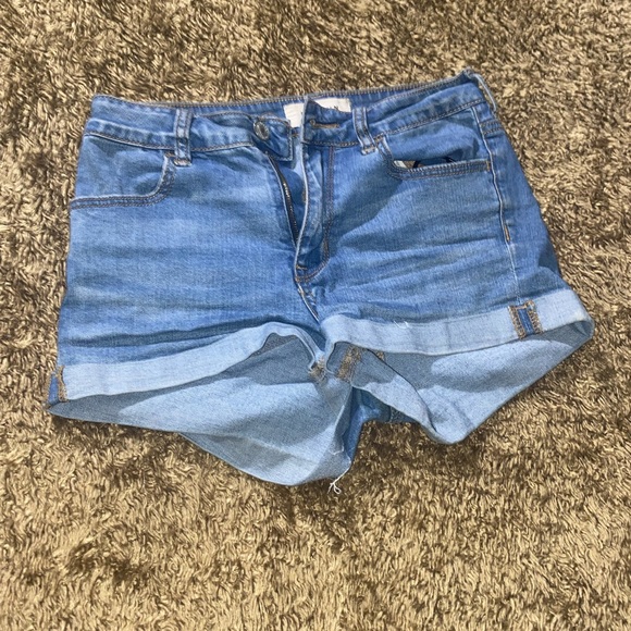 Pacsun Denim high rise SUPER STRETCH SHORTIE - Picture 2 of 4